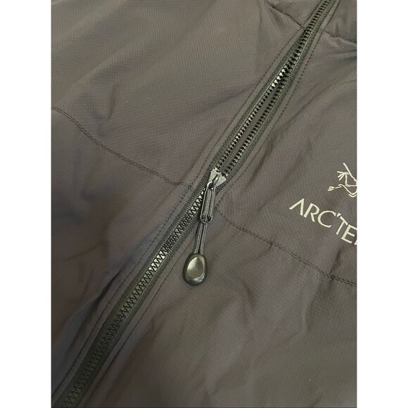 Arc’teryx Insulated Vest – Black with Red Interior - Picture 14 of 16